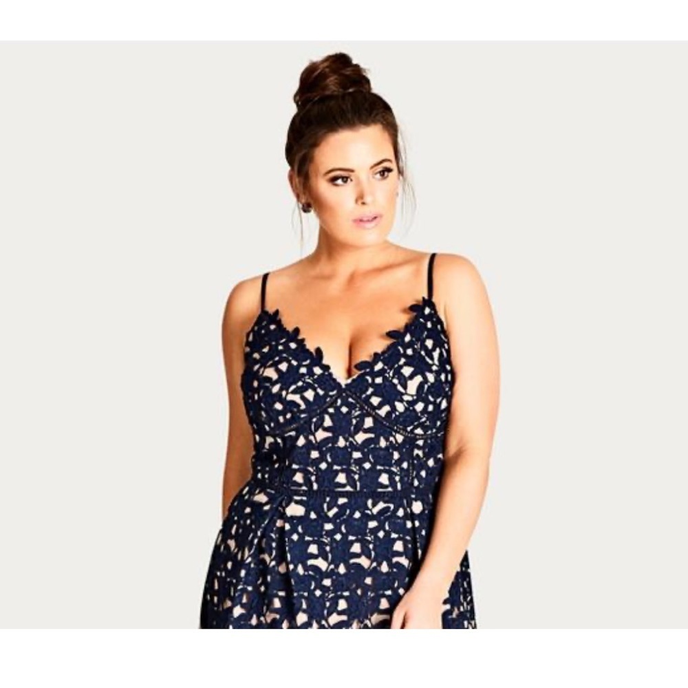 City Chic Navy Lace Midi Dress with Nude Lining - Picture 3 of 12